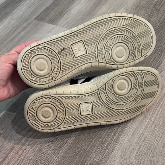 Veja White and Black Casual Sneakers - Picture 8 of 12